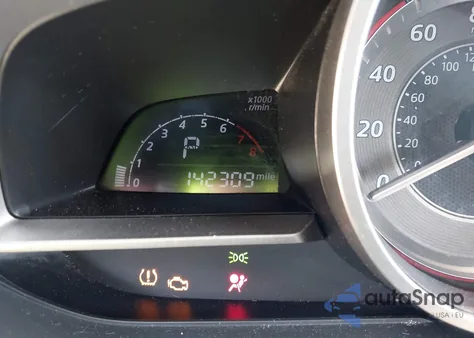 2014 Mazda Mazda3 I Touring z USA, uszkodzony, nr VIN JM1BM1V79E1133043